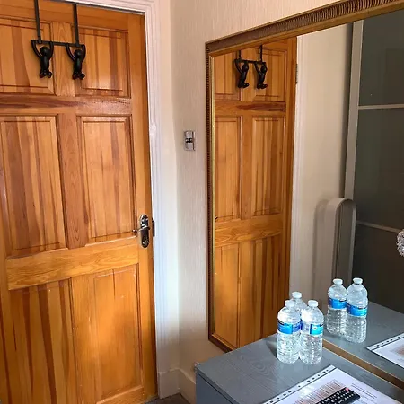 Superbly Furnished Apartment In Central Лондон Экстерьер фото