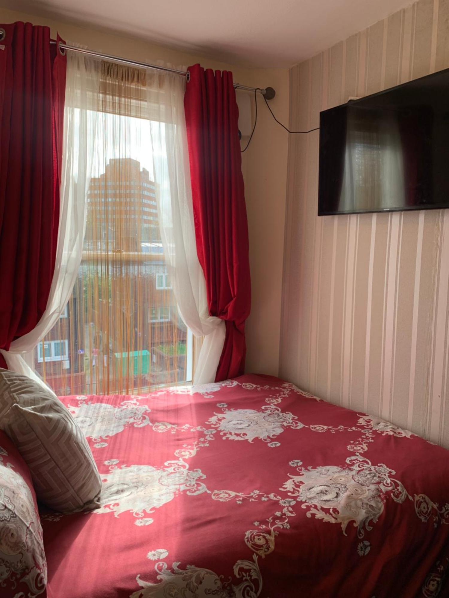 Проживание в семье Superbly Furnished In Лондон
